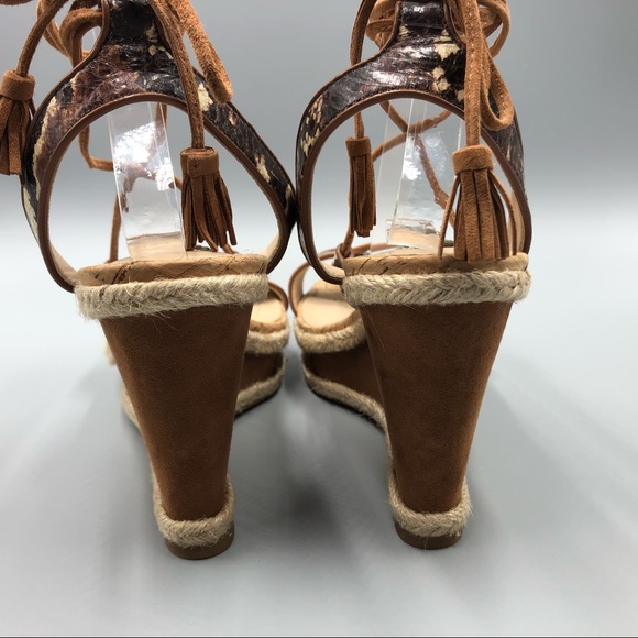 White House Black Size 8.5 Strappy Ankle Tie Wedges - Picture 7 of 8